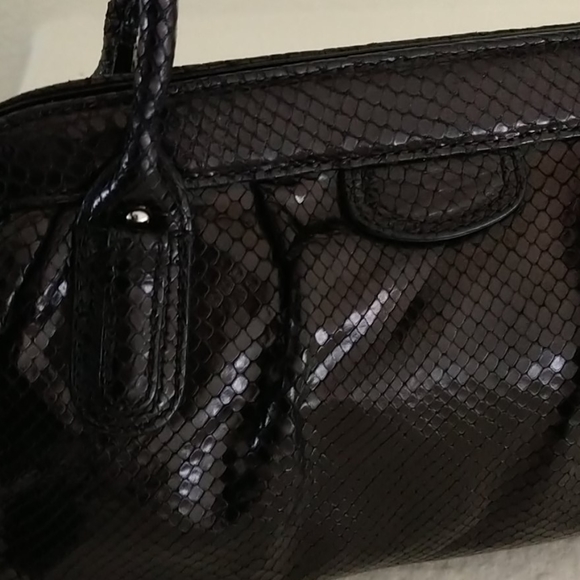 Banana Republic Croc Leather hand bag. - Picture 2 of 7